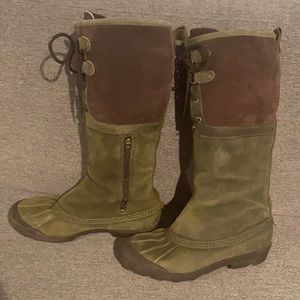 UGG Becloud leather tall boots women’s 9